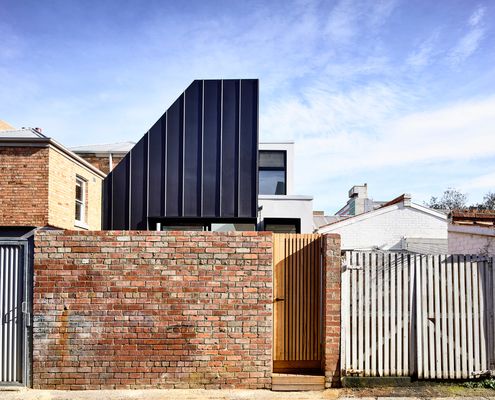 Carlton House by Tom Robertson Architects