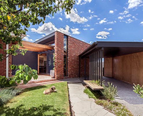 Coburg North House by Baker Drofenik Architects (via Lunchbox Architect)