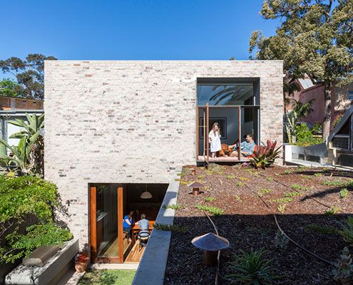 Courtyard House by Aileen Sage Architects (via Lunchbox Architect)