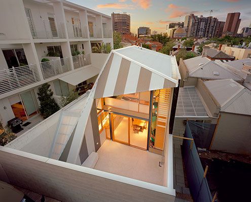 Eyelid House by Fiona Winzar Architects (via Lunchbox Architect)