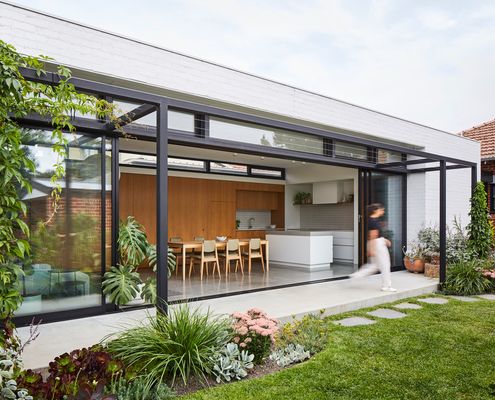 Garden House by Maike Design (via Lunchbox Architect)