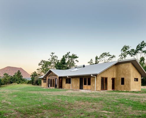 Hempcrete House by Ecolibrium Designs (via Lunchbox Architect)