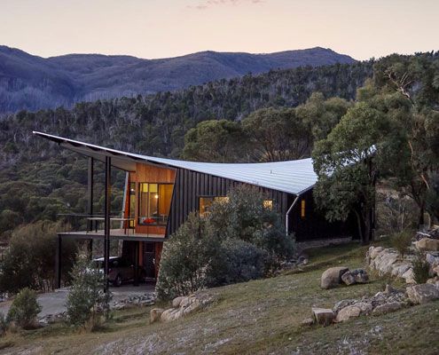 Lake Crackenback Ski Lodge by Lance Workshop Architecture and Design (via Lunchbox Architect)