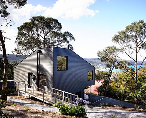 Lorne Hill House by Will Harkness Architecture (via Lunchbox Architect)