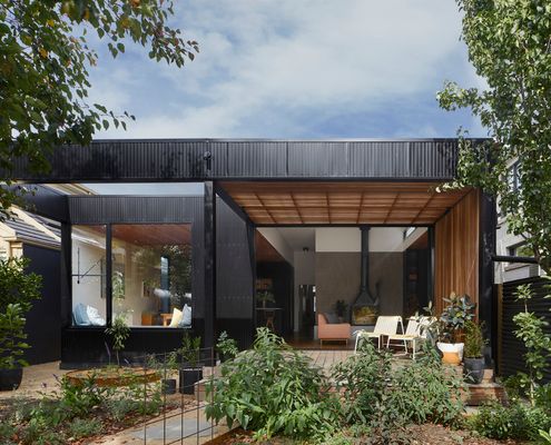 Lucky House by Kuzman Architecture (via Lunchbox Architect)