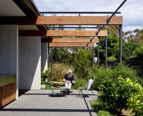 Mt Eliza House by Bent Architecture (via Lunchbox Architect)