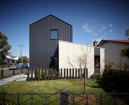 Northcote House by Adam Dettrick Architects (via Lunchbox Architect)