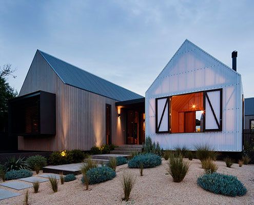 Seaview house by Jackson Clements Burrows Architects