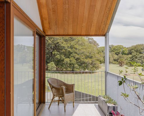 Tighes Hill Recycled House by Vanessa Wegner Architect (via Lunchbox Architect)