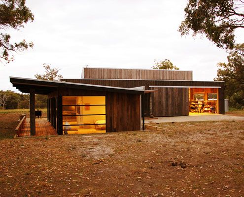 Über Shed by Jost Architects