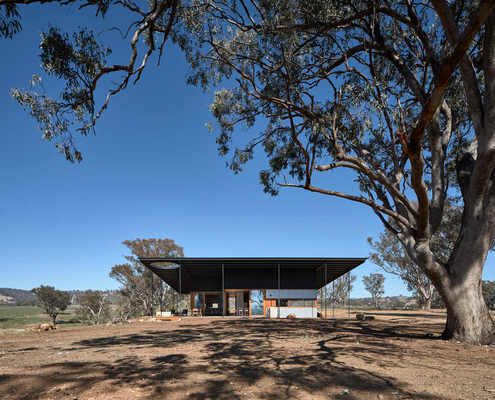 Upside Down Akubra House by Alexander Symes Architect (via Lunchbox Architect)