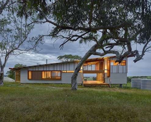 Waitpinga Retreat by Mountford Williamson Architecture (via Lunchbox Architect)