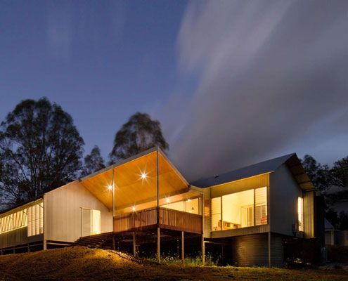 Whyatt House by Robinson Architects (via Lunchbox Architect)