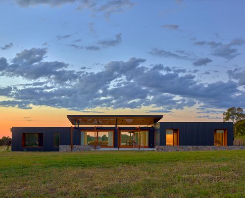 Wistow House by Mountford Williamson Architecture (via Lunchbox Architect)