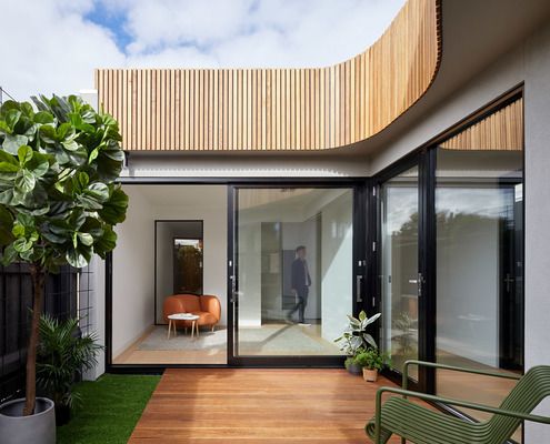 Yarraville Light House by ROAM Architects