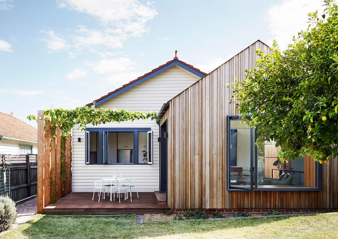 Textural Timber Addition Perfect for a Californian Bungalow Renovation — free download