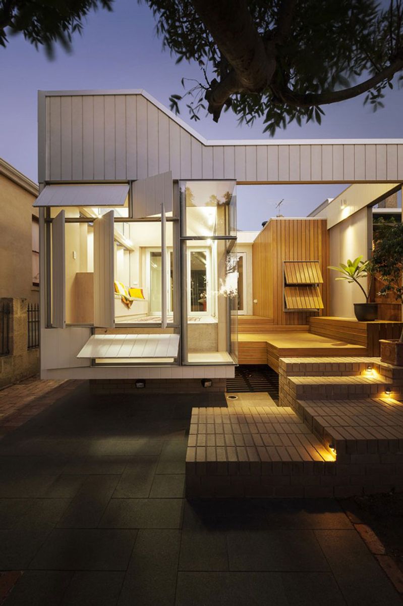 Extew Terrace Bellevue Terrace Extension: Flexible Indoor/Outdoor Living