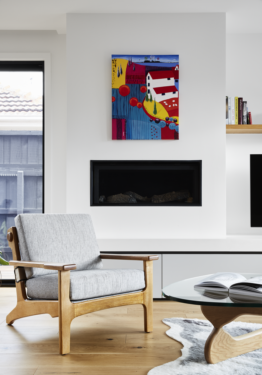 Downsizer Creates New Home in the Backyard of Her Corner Block