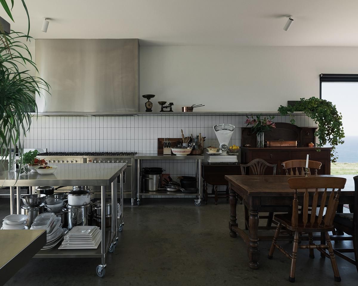 Image showcasing Reimagining Tradition: An Off-Grid Farmhouse in Carrickalinga