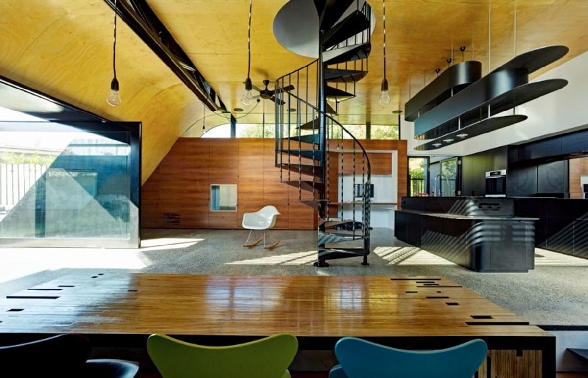 Hill House: They Built a Sunny Living Area Under a Grassy Knoll