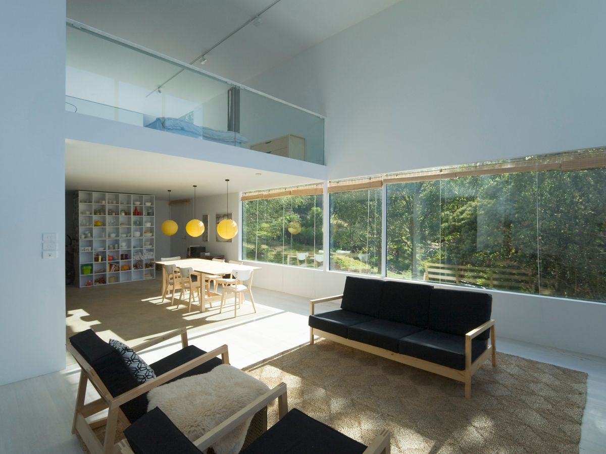 A Small Home With Big Volumes Designed to Embrace its Cool Climate
