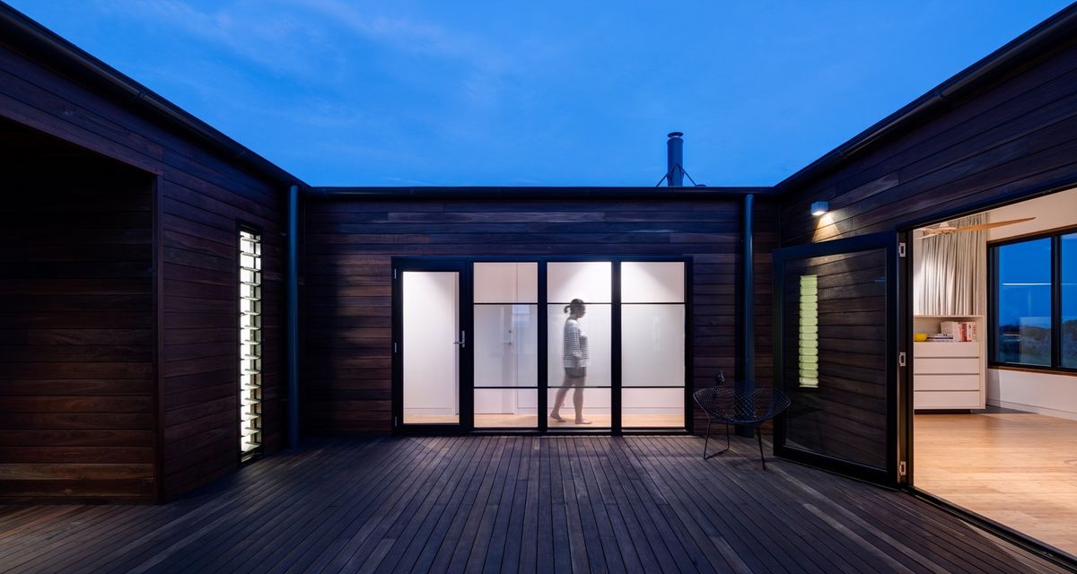This Off-Grid Prefab House Is Perfect for Beautiful but Isolated Site