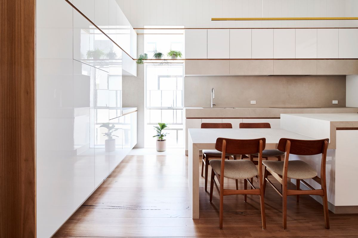 The Surprising Way They Managed to Extend This First Floor Apartment