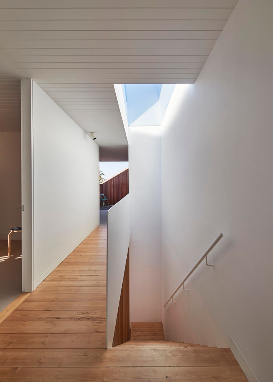 Blurring Boundaries Creates Outdoor Rooms and Indoor Gardens