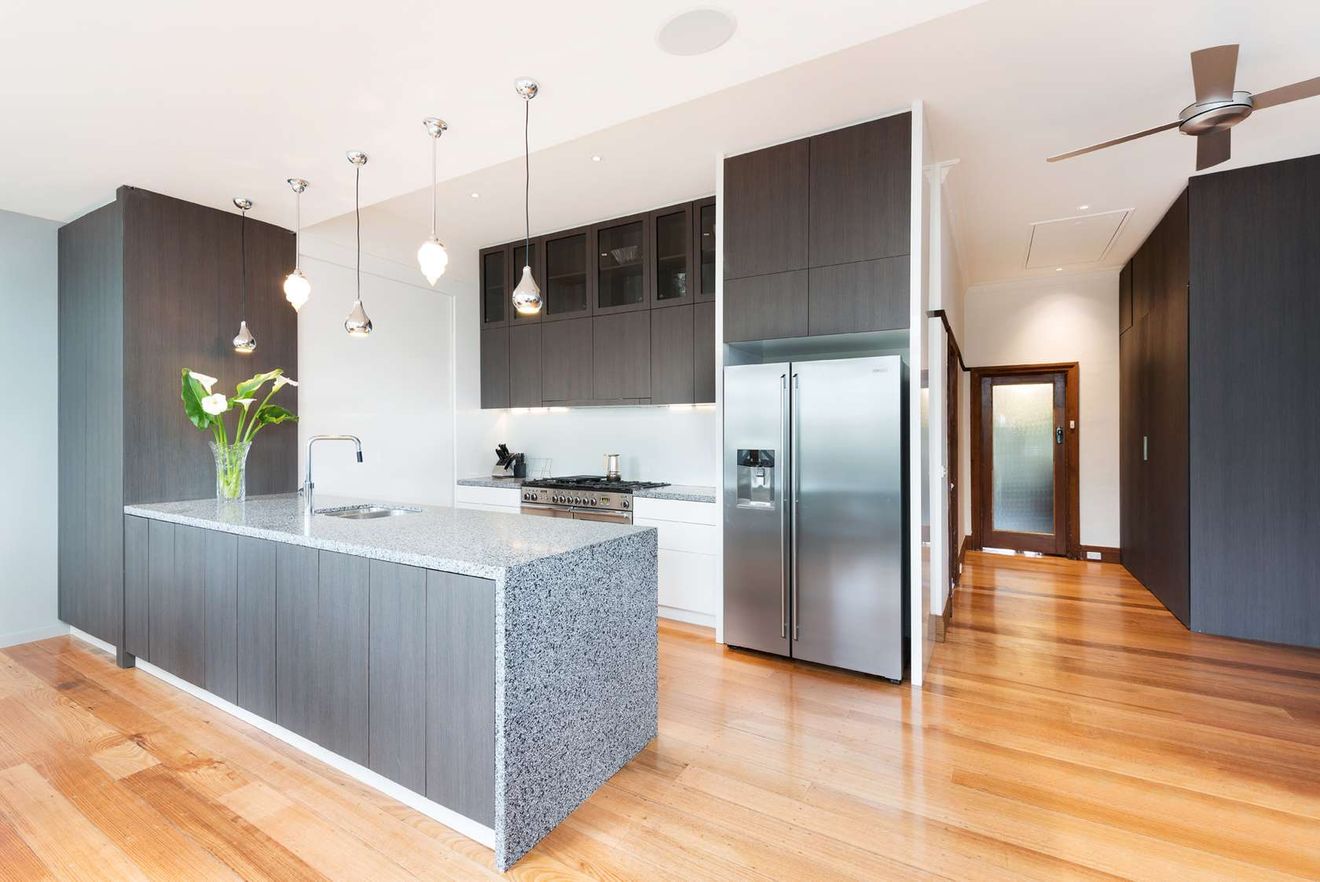 How to Find Reclaimed Home Building Materials - Salvaged Materials For Apartment Renovations