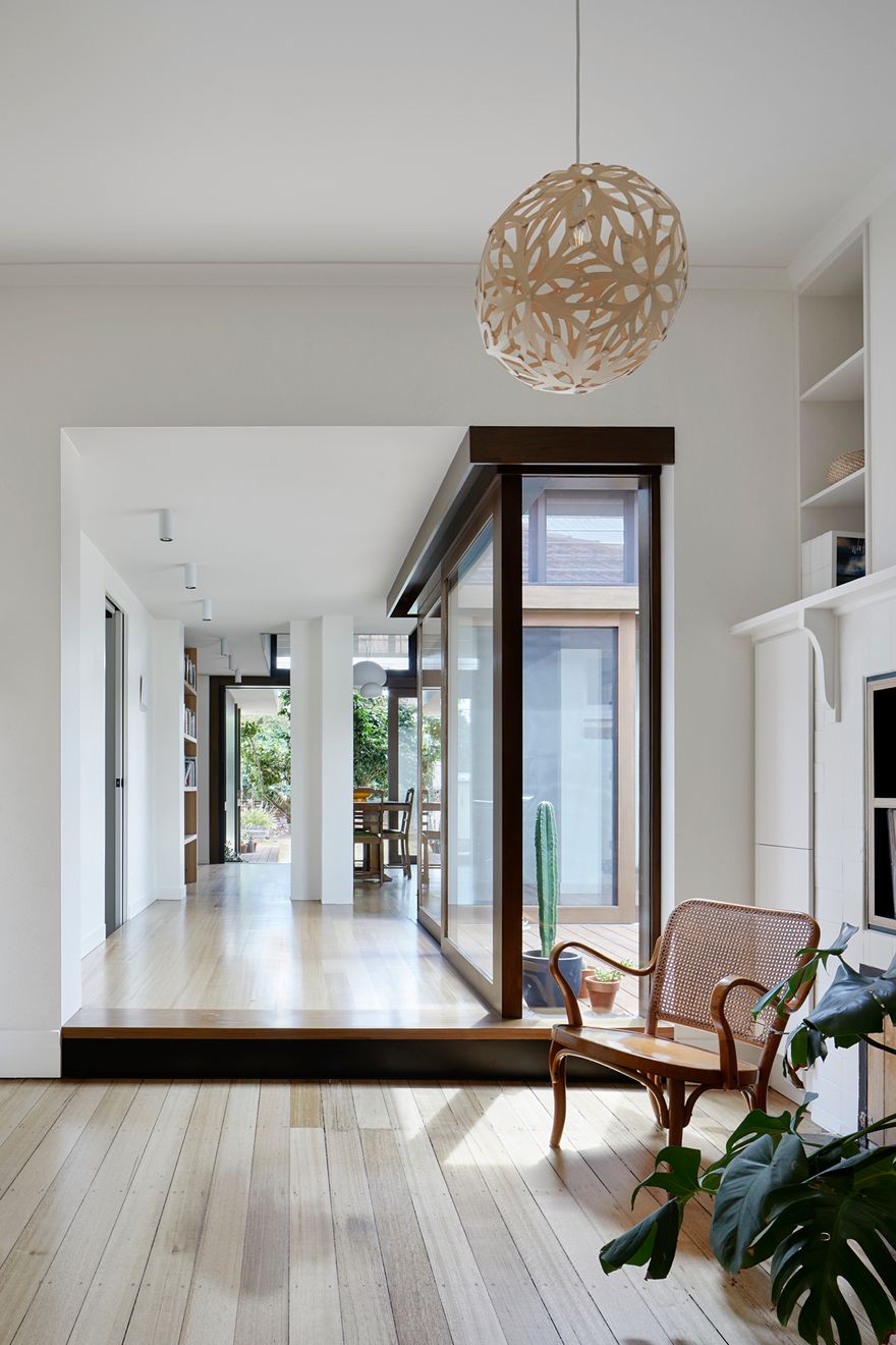 A Courtyard Deck's the Perfect Way to Combine Old and New at This Home