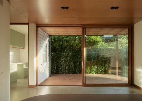 Dunstan Avenue Renovation by Gardiner Architects (via Lunchbox Architect)