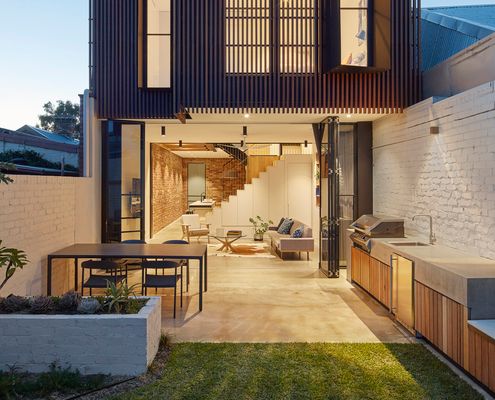 Fitzroy North House by MMAD Architecture (via Lunchbox Architect)