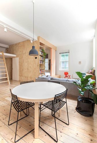 Flinders Lane Apartment by Clare Cousins Architects (via Lunchbox Architect)