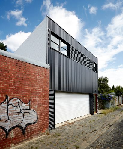 Garage House by Foomann Architects (via Lunchbox Architect)