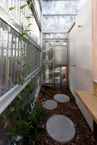 Garden House by Baracco and Wright Architects (via Lunchbox Architect)