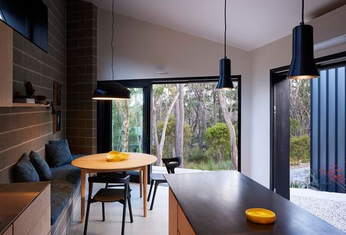 Govetts Leap Bach by Anderson Architecture (via Lunchbox Architect)