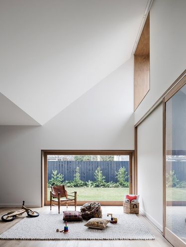 Hoddle House by Freadman White Architects (via Lunchbox Architect)