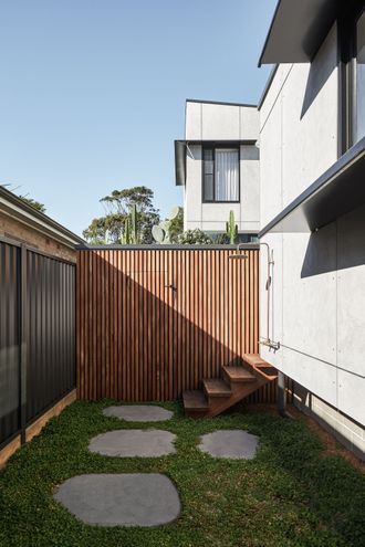 House Full of Light by Ironbark Architecture (via Lunchbox Architect)
