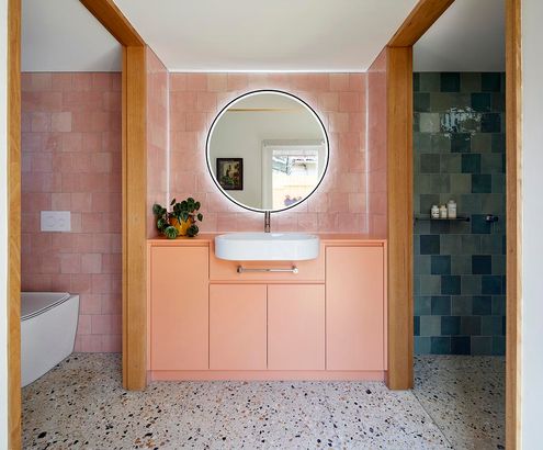 Little Pinky House by OOF! Architecture (via Lunchbox Architect)