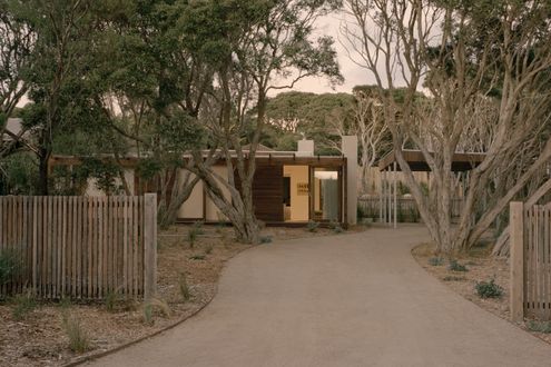 Marianne House by Victoria Merrett Architects (via Lunchbox Architect)