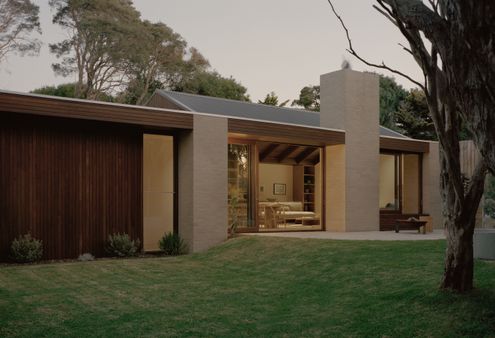 Marianne House by Victoria Merrett Architects (via Lunchbox Architect)