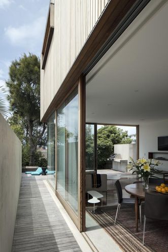 Morrison House by Chris Elliott Architects (via Lunchbox Architect)