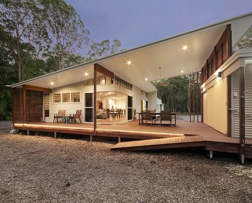 Mudjimba by Chris Klar Architects (via Lunchbox Architect)