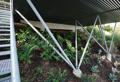 North Avoca Studio by Matt Thitchener Architect (via Lunchbox Architect)