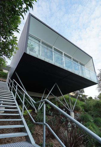 North Avoca Studio by Matt Thitchener Architect (via Lunchbox Architect)