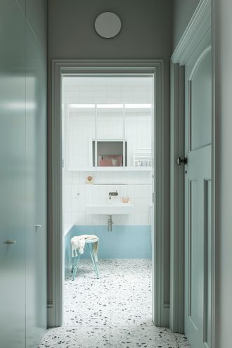 Northcote House by Lisa Breeze Architect (via Lunchbox Architect)