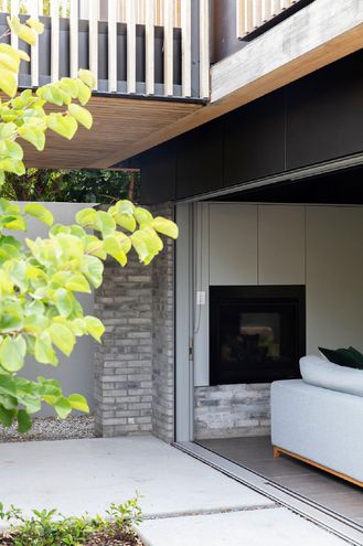 Orient Street House by Philip Stejskal Architects (via Lunchbox Architect)