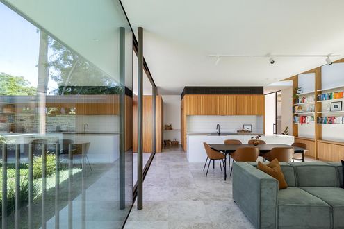 Pear Tree House by Glasshouse Projects (via Lunchbox Architect)