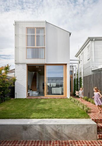 Rosie by Eckersley Architects (via Lunchbox Architect)