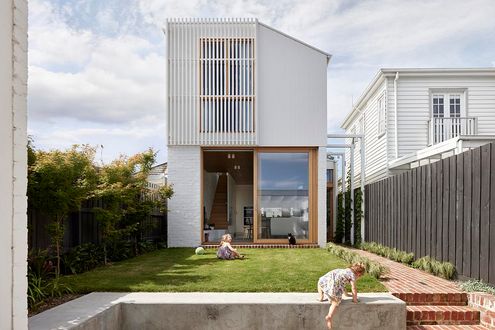 Rosie by Eckersley Architects (via Lunchbox Architect)